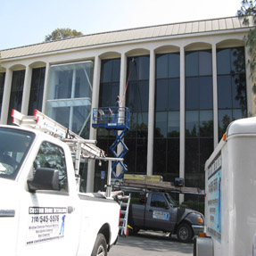 commercial window cleaning