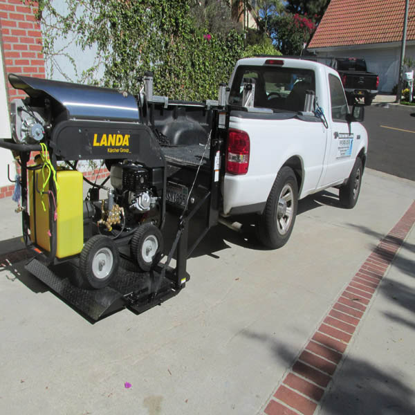 Landa Pressure Washing Equipment