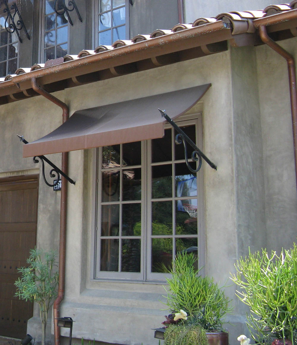 Rain Gutter Cleaning Newport Coast